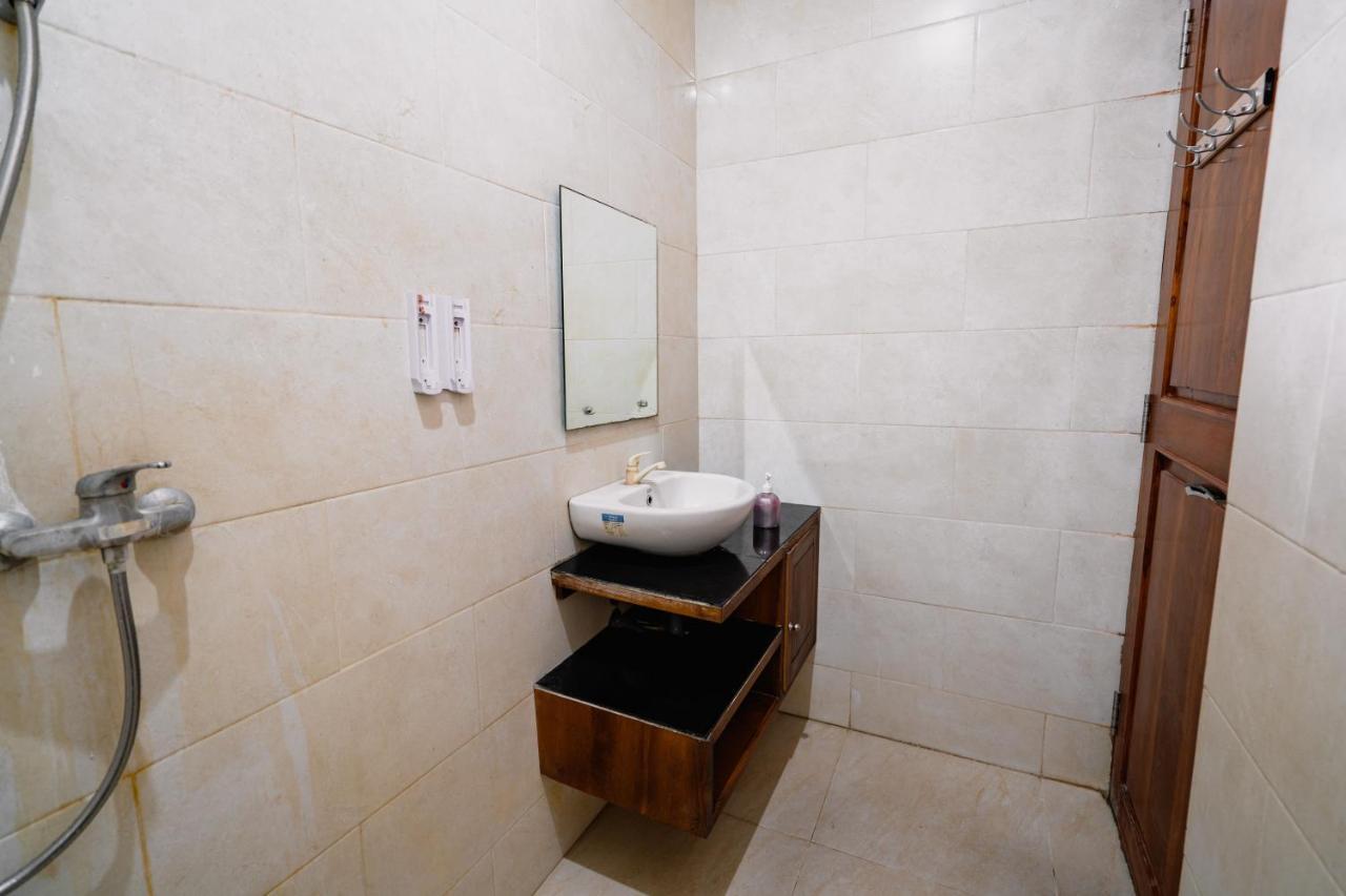 Guesthouse Cempaka Putih Σεμινιάκ Εξωτερικό φωτογραφία